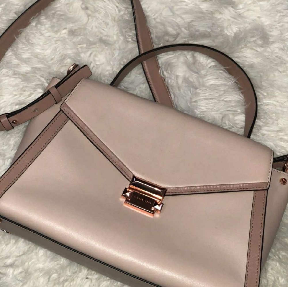 Mk purse